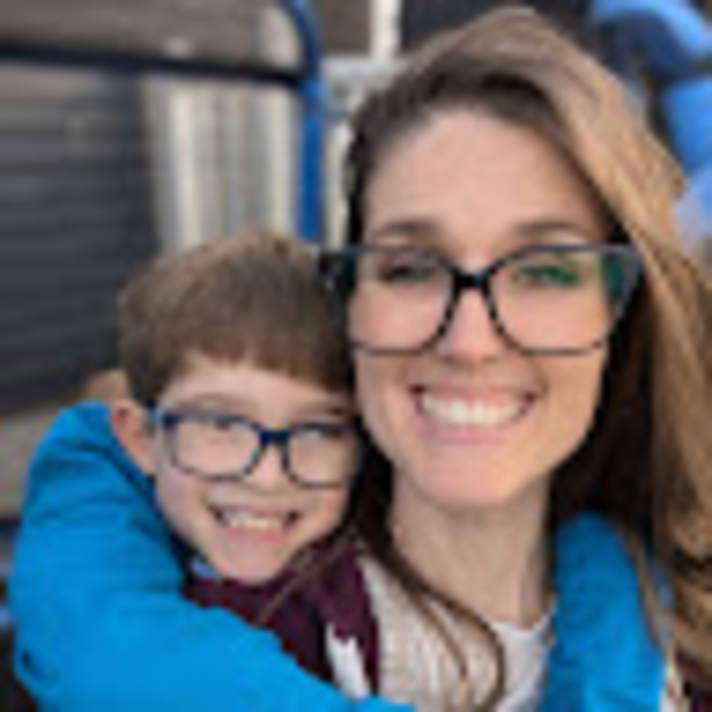 Meet your Posher, Danielle